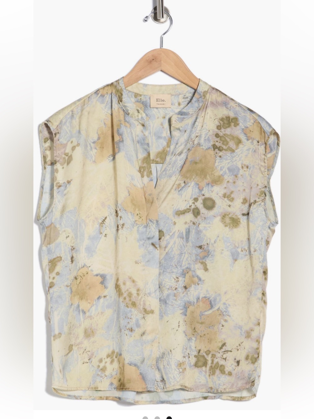 Elie Tahari Sleeveless Satin Button Up Top Medium Abstract Blue Green